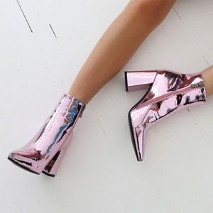 NWB Pink metallic booties